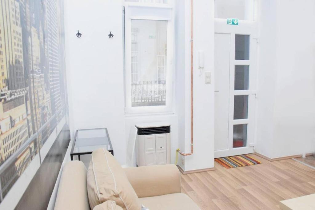 Colorwave Studio Home Budapeste Exterior foto